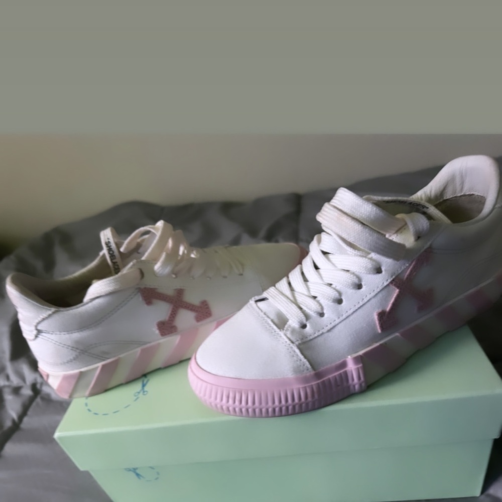Off white size 6.5